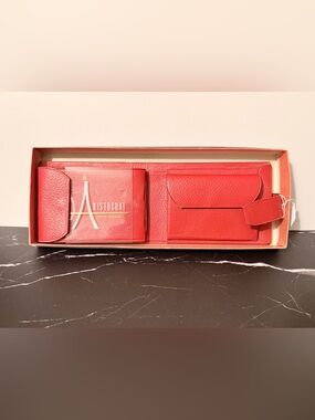 Vintage Aristocrat Fifth Avenue Red Leather Wallet Checkbook Set Gift Box